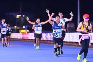 BIB: 
                            <button type="button" onclick="openModal(24216824)" class="btn btn-primary btn-sm float-right btn-popup" data-toggle="modal" data-target=".modal-high-quality">
                        <i class="fas fa-shopping-cart"></i> Add to Cart
                    </button>
                                            <button type="button" onclick="isThisMe(24216824, true)" class="btn btn-success btn-sm float-right btn-popup btn-isme hidden" data-toggle="tooltip" data-placement="bottom" title="นี่คือรูปของคุณใช่ไหม คลิกที่นี่เพื่อเอาเข้าอัลบั้ม">
                        <i class="fas fa-plus"></i> Add to album
                    </button>
                    <button type="button" onclick="isThisMe(24216824, false)" class="btn btn-warning btn-sm float-right btn-popup btn-isnotme hidden">
                        <i class="fas fa-ban"></i> Remove from album
                    </button>